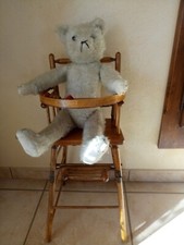 Vend chaise haute de poupée et ours ? en bois hêtre hauteur 71 largeur 30cm pos