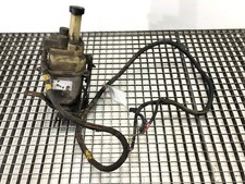 POMPE DE DIRECTION ASSISTÉE