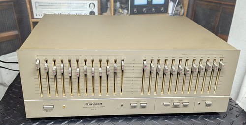 Pioneer graphic equalizer - pioneer,