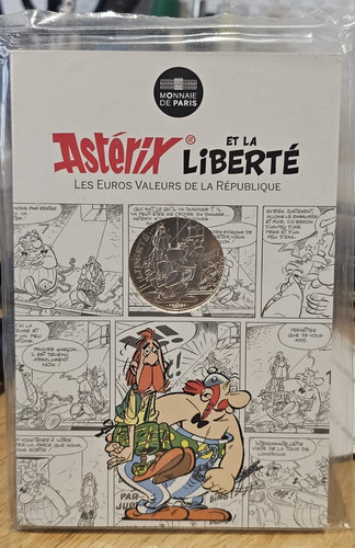 Astérix en argent - -,