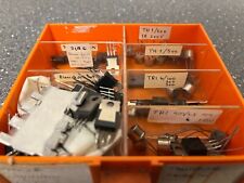 Lot de composants d'occasion vintage thyristors, DIAC, TRIAC et transistors d...