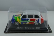TAXI DU MONDE. AUSTIN LTI FX4 SINGAPORE 2000.