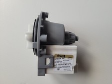 MACHINE A LAVER CSTG46TE POMPE