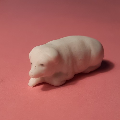 Fève ancienne cochon - cochon, couché