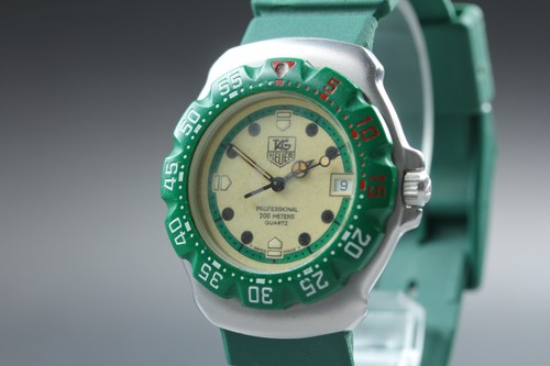 Presque comme neuve montre - [presque,