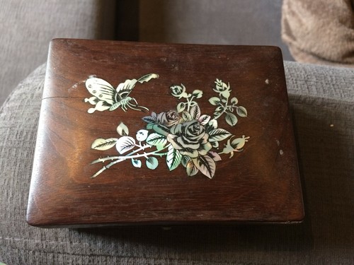 Belle boite bijoux bois - a,