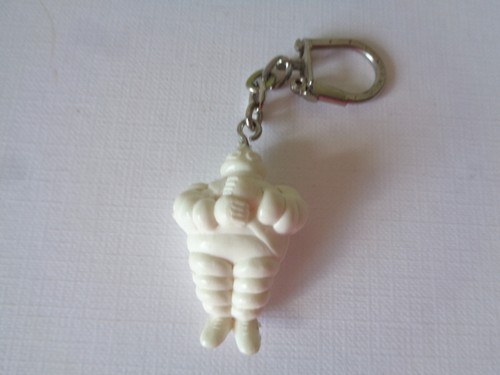 Ancien porte cle michelin - ancien,