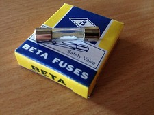 FUSIBLE VERRE 20 AMPÈRE AUTOS ANCIENNES... MOTOS... SCOOTERS.... ETC....