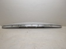 Cache lumière plaque