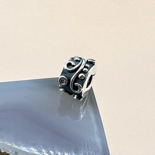 Charm Pandora en argent clip