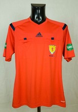 ^ Maillot de football national