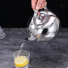 Thé bouilloire avec tiple de