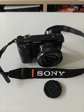 Sony Alpha 6400 24,2 MP f/4 Appareil Photo Hybride - Noir + Objectif 1.8/35
