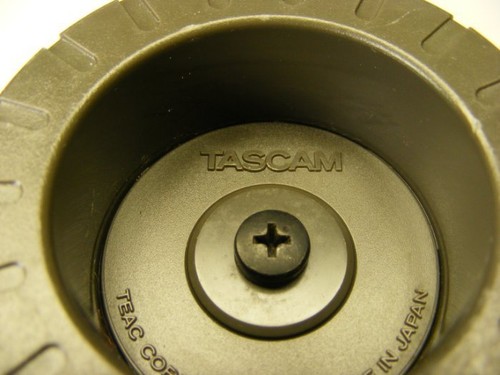 The screws only no washers - only,