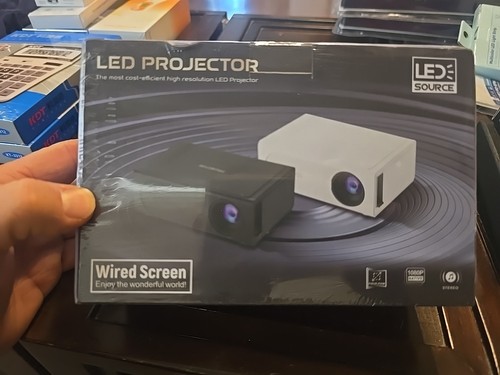 Mini led projector 1080p - projector,