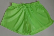 Short nylon vert légèrement transparent, lightly see-through