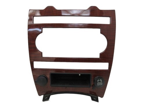 Cache console centrale - console,