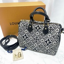 Louis Vuitton Speedy