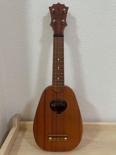 Koaloha ukulele 2004 pineapple - 2004,
