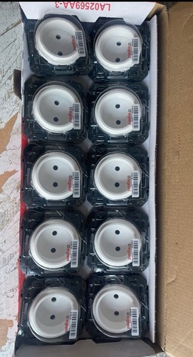 Lot prises legrand - de,