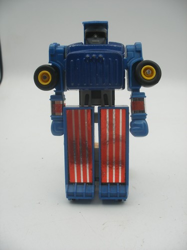 Transformers gobot toy - transformers, dyna