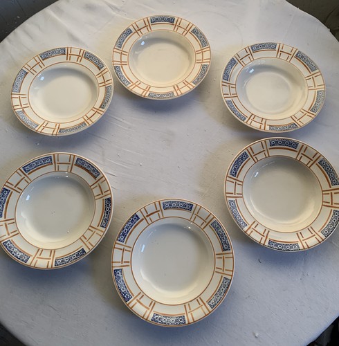 Assiettes creuses anciennes - 6,