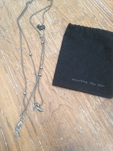 Collier sautoir ikks gris - collier,