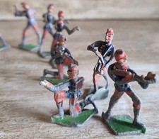 Soldats plomb anciens - 17,