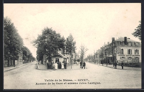 Cpa givet avenue la - givet,, gare
