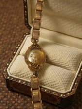 Montre ancienne femme