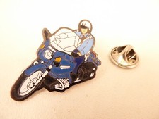 Pin's Pins Pin Badge GENDARMERIE BMO Brigade Motorisée GENDARME MOTO BMW R80 G4