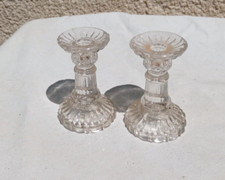 ANCIENS BOUGEOIRS  PORTIEUX verre moulé, poupée dinette