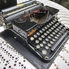 Ancienne machine à écrire