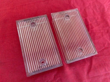 2 CABOCHONS DE FEUX DE RECUL