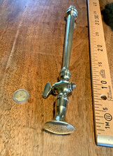 outils anciens,old tools,vieux outils,belle lance d'arrosage à robinet de jardin