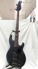 Guitare basse électrique Yamaha BB734A type jazz basse noire utilisée du Japo...