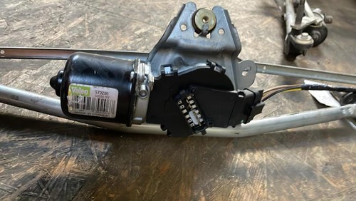 Moteur essuie glace - , avant