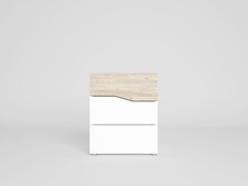 Table de chevet avec 3