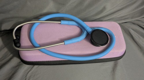 Stethoscope with case blue - with,