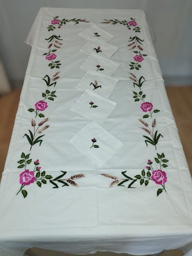 Jolie nappe table blanche - nappe, de