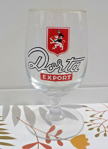 Verre ancien pied biere - ,