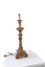 Pique cierge  XVIII e tripode   En Bois Sculpté Doré, Pied de lampe candelabre 