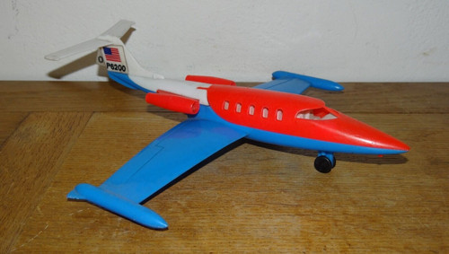 Bel avion réaction en - réaction,