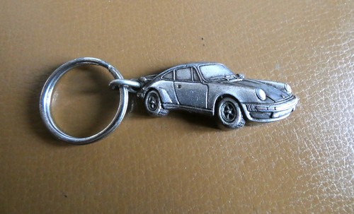 Ancien porte clé - , métal