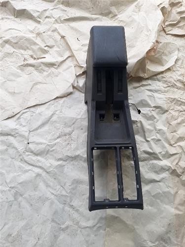 Console centrale nissan - console,