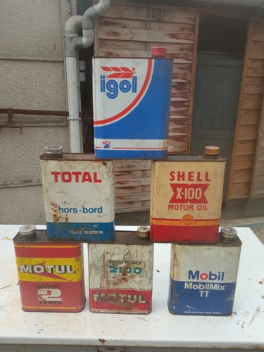 Lot anciens bidons huile - bidons, d'huile