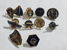 Lot De 11 Pin's Militaire