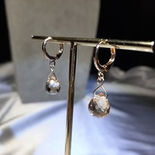 boucles d'oreilles dormeuses