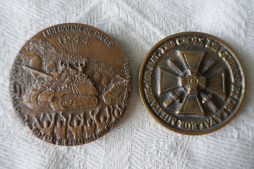 Médailles militaire bronze - médailles,