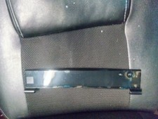 Coque charnière et bouton